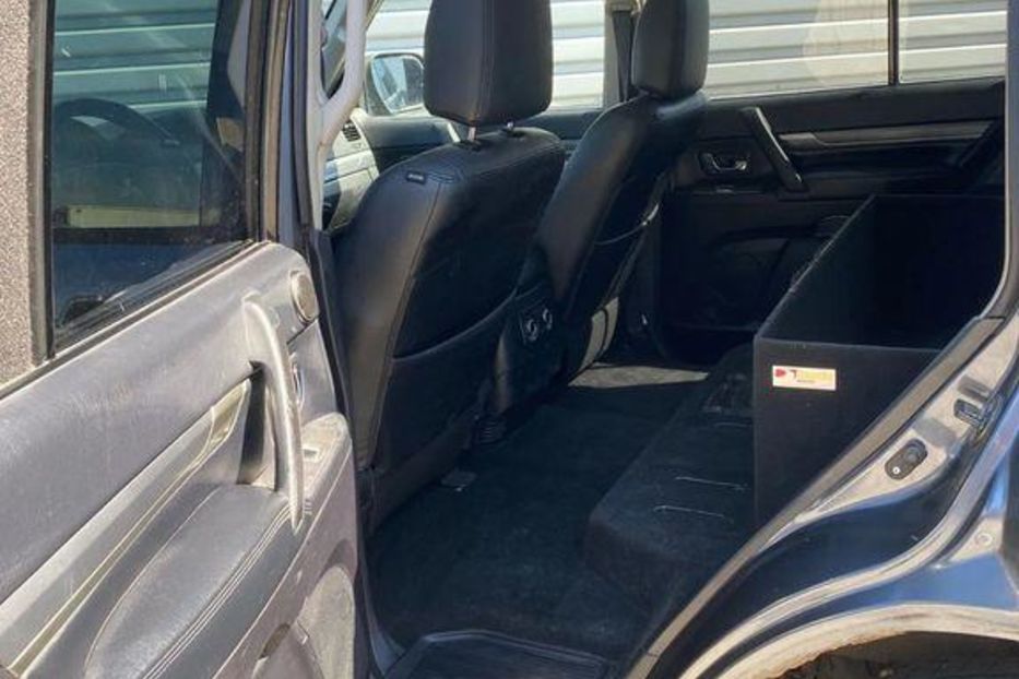 Продам Mitsubishi Pajero 2008 года в Хмельницком