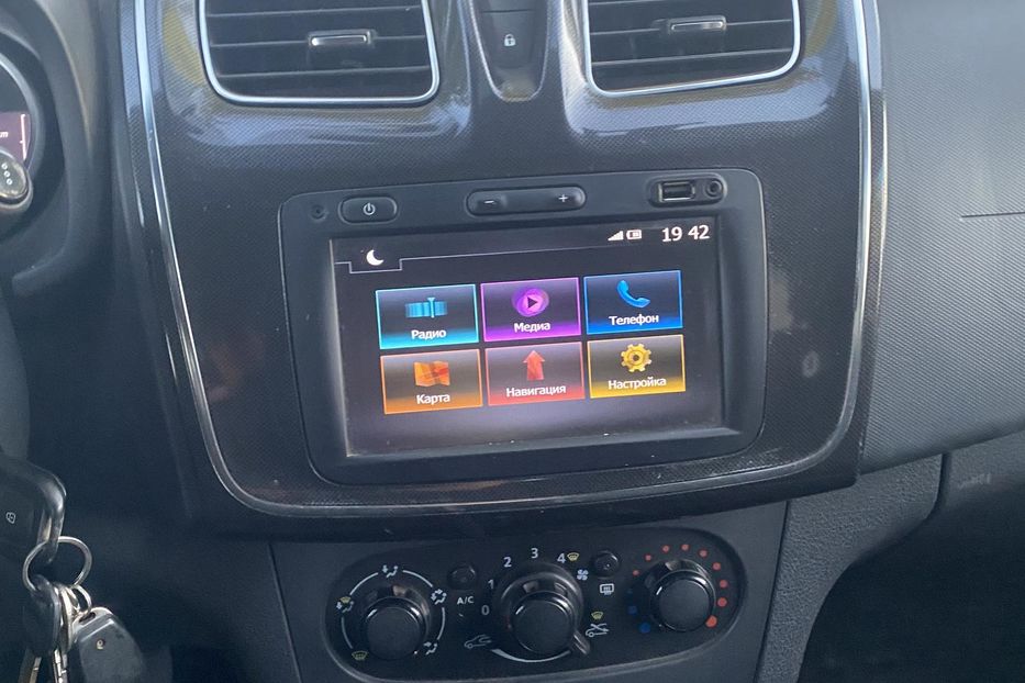 Продам Renault Sandero 2019 года в Николаеве