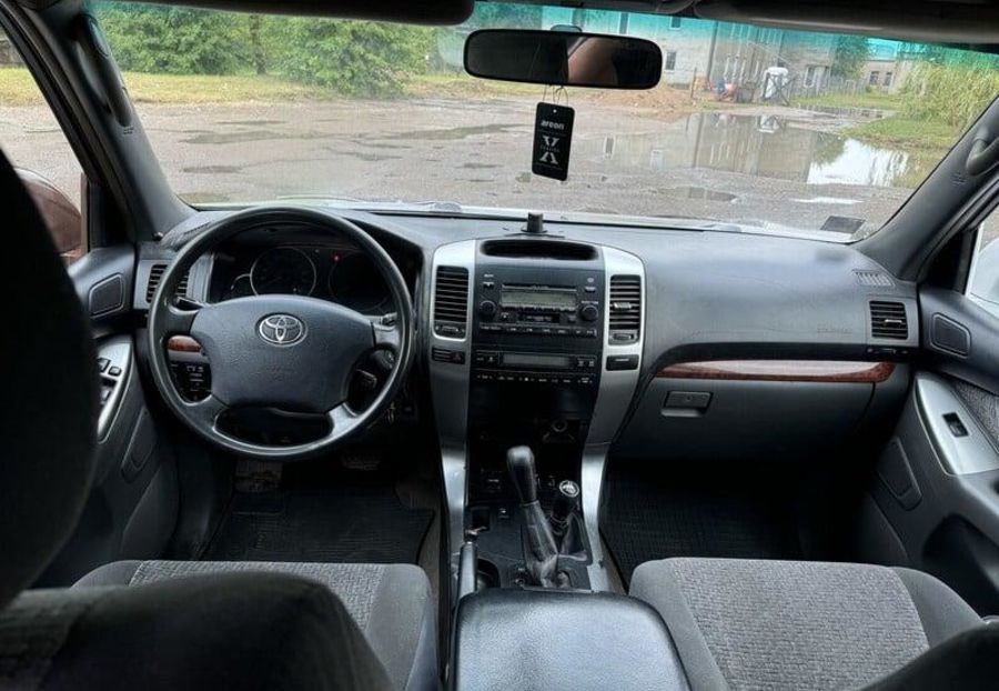 Продам Toyota Land Cruiser Prado 2005 года в Харькове
