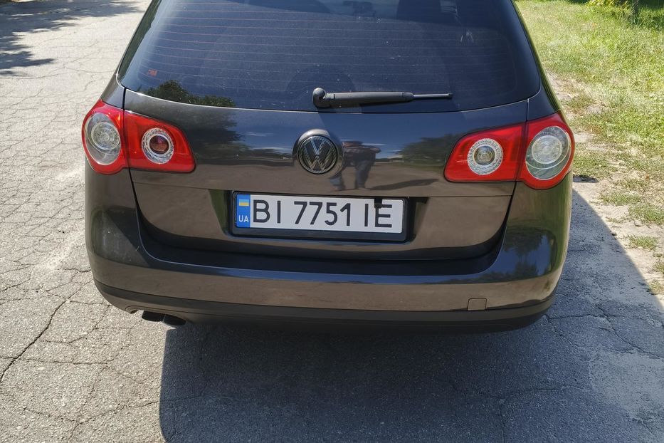 Продам Volkswagen Passat B6 Універсал 2006 года в г. Кременчуг, Полтавская область