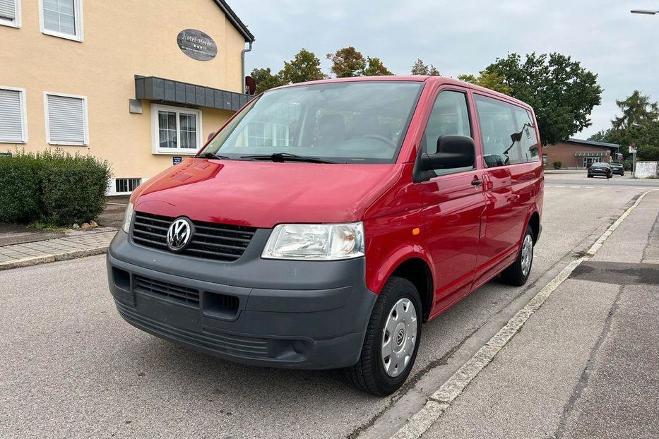 Продам Volkswagen T5 (Transporter) пасс. 2008 года в Одессе