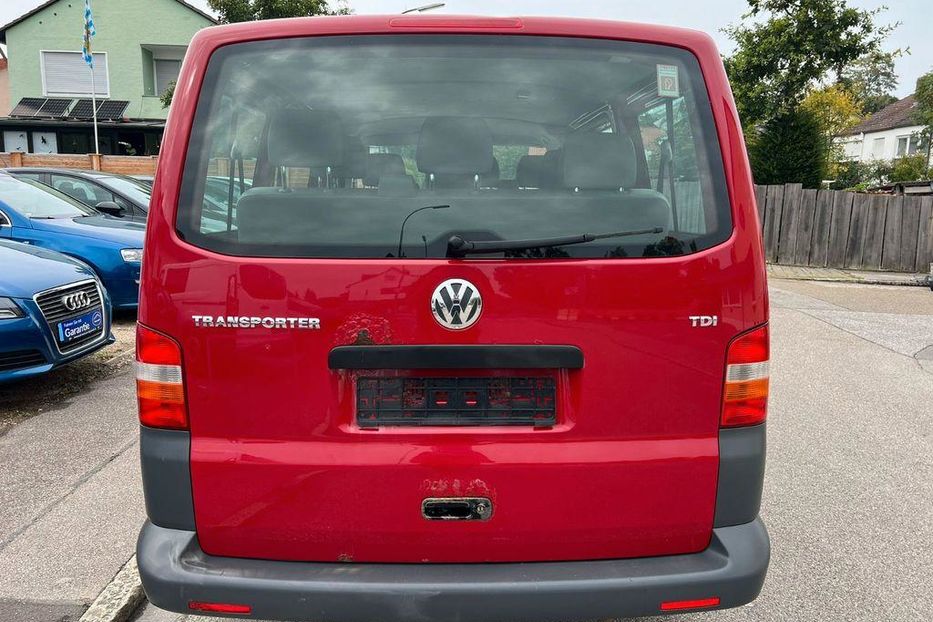 Продам Volkswagen T5 (Transporter) пасс. 2008 года в Одессе
