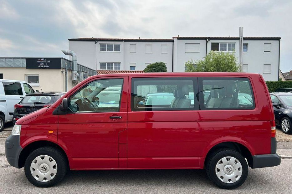 Продам Volkswagen T5 (Transporter) пасс. 2008 года в Одессе