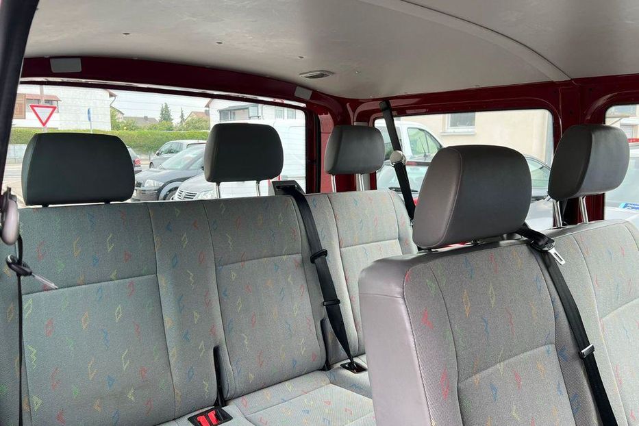 Продам Volkswagen T5 (Transporter) пасс. 2008 года в Одессе