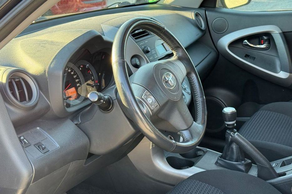 Продам Toyota Rav 4 2006 года в г. Краматорск, Донецкая область