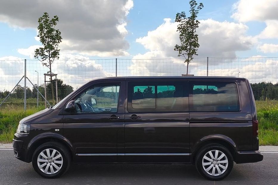 Продам Volkswagen Multivan 2012 года в Харькове