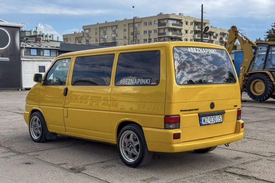 Продам Volkswagen T4 (Transporter) пасс. 2004 года в Харькове