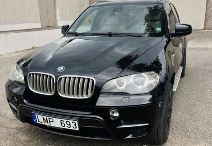 Продам BMW X5 2011 года в Харькове