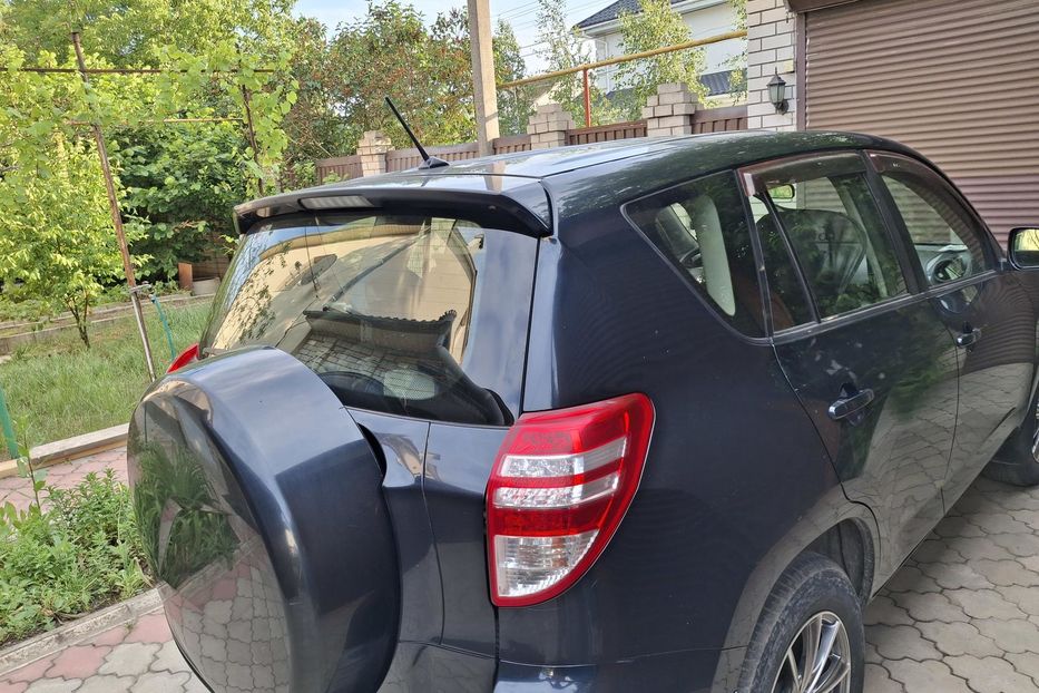 Продам Toyota Rav 4 2012 года в Одессе