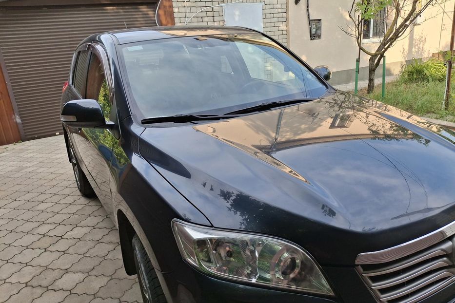 Продам Toyota Rav 4 2012 года в Одессе