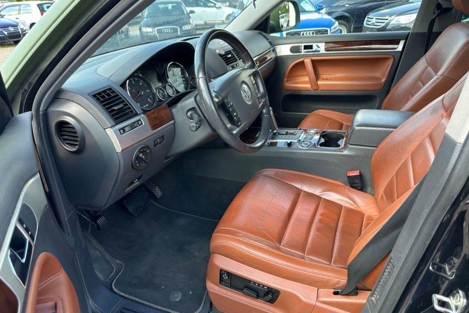 Продам Volkswagen Touareg 2008 года в Запорожье