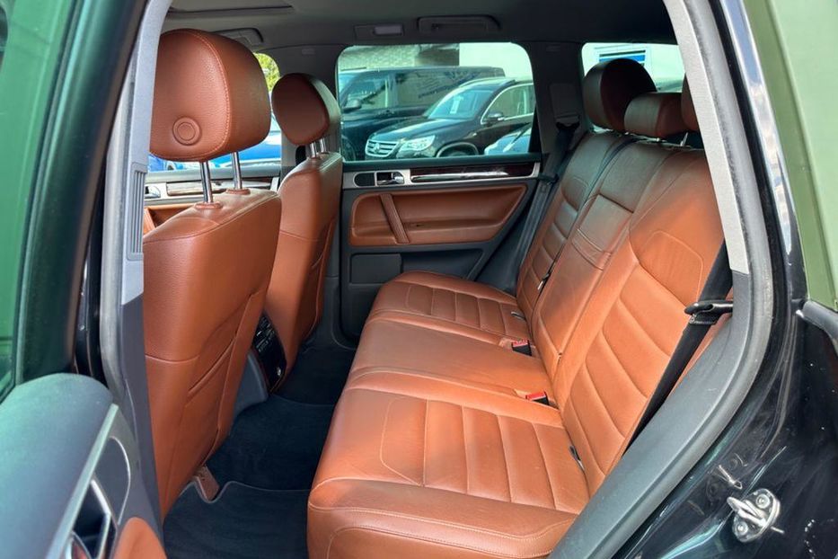 Продам Volkswagen Touareg 2008 года в Запорожье