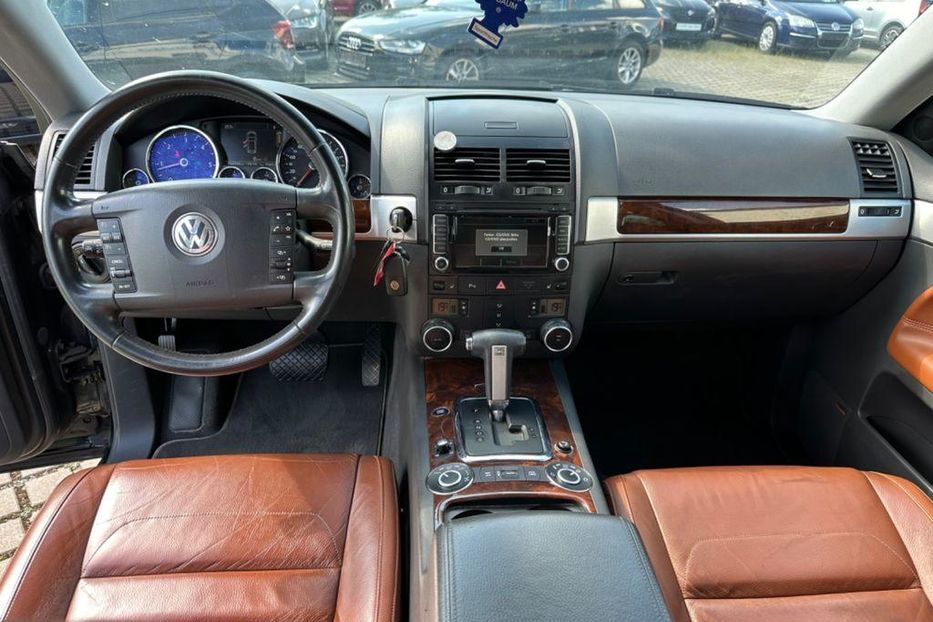 Продам Volkswagen Touareg 2008 года в Запорожье