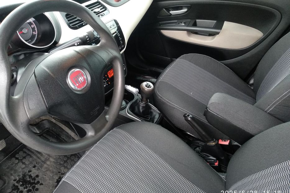 Продам Fiat Linea 2013 года в Днепре