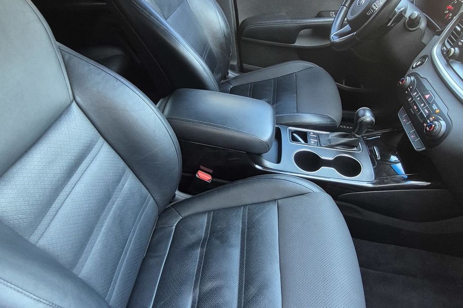 Продам Kia Sorento 2016 года в Харькове