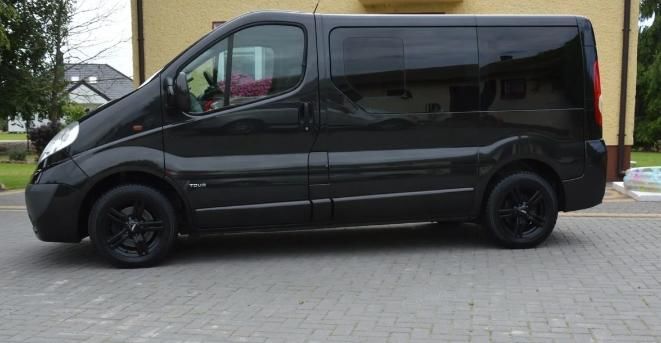 Продам Opel Vivaro пасс. 2009 года в Сумах