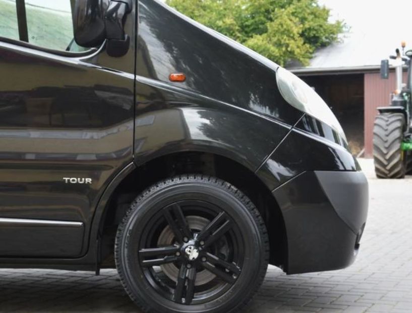 Продам Opel Vivaro пасс. 2009 года в Сумах