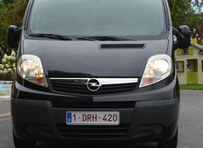 Продам Opel Vivaro пасс. 2009 года в Сумах