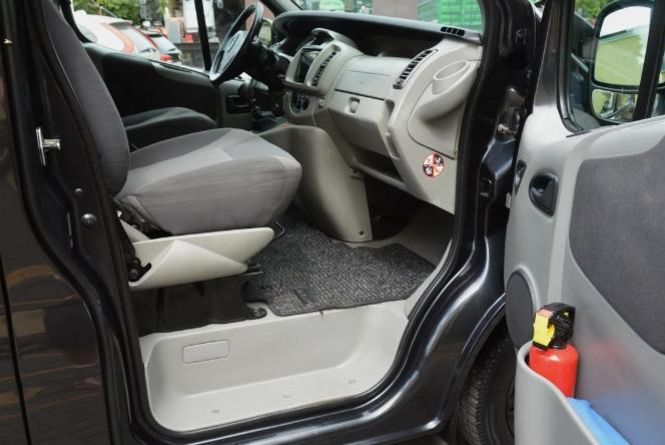 Продам Opel Vivaro пасс. 2009 года в Сумах
