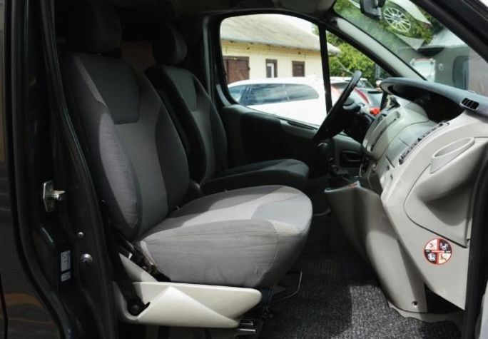 Продам Opel Vivaro пасс. 2009 года в Сумах