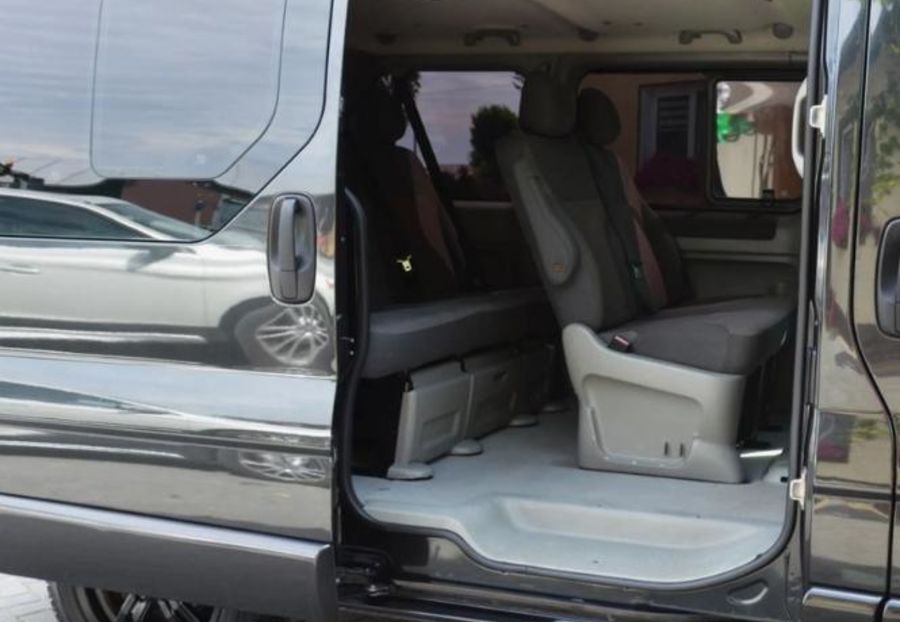 Продам Opel Vivaro пасс. 2009 года в Сумах