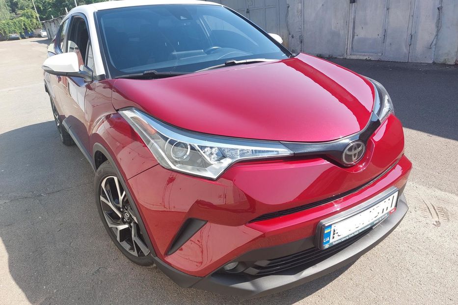 Продам Toyota C-HR Автомат 2018 года в Киеве