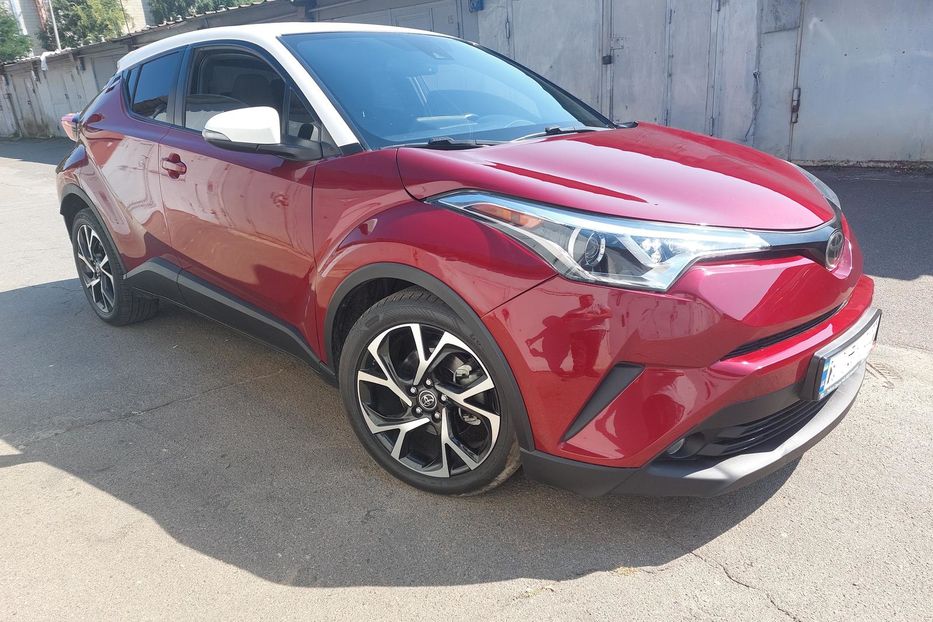 Продам Toyota C-HR Автомат 2018 года в Киеве