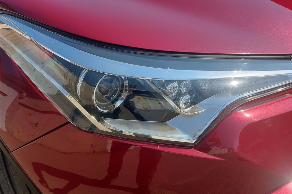 Продам Toyota C-HR Автомат 2018 года в Киеве