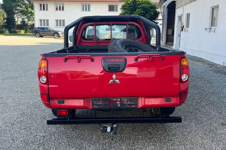 Продам Mitsubishi L 200 2005 года в Донецке