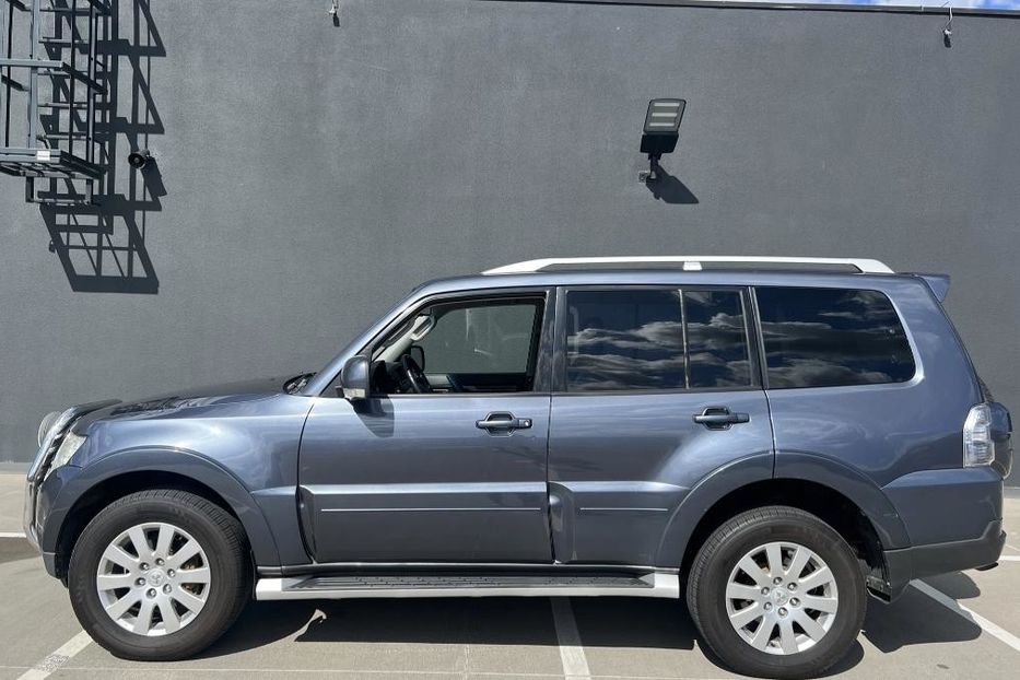 Продам Mitsubishi Pajero 2007 года в Харькове