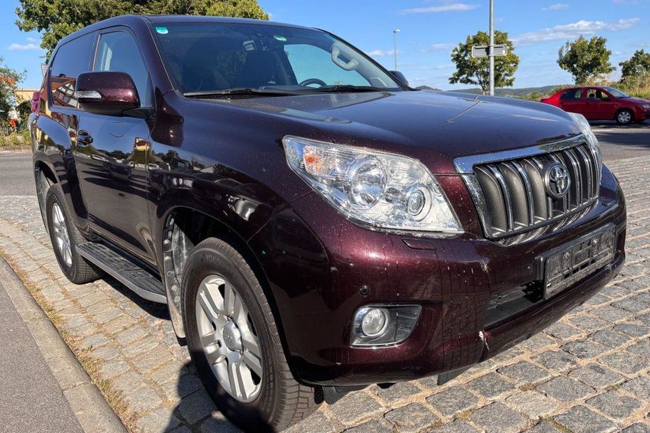 Продам Toyota Land Cruiser 100 2009 года в Киеве