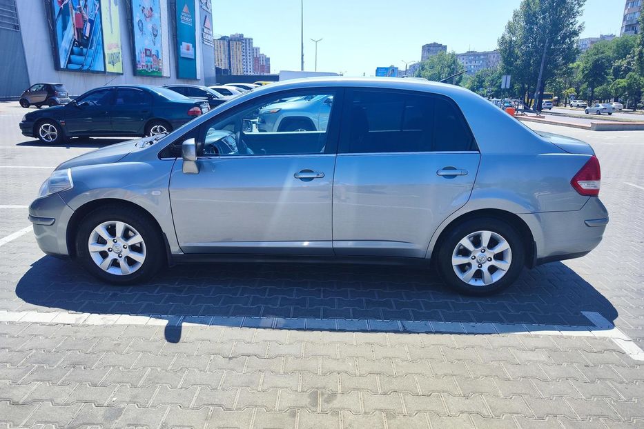 Продам Nissan TIIDA 2008 года в Одессе