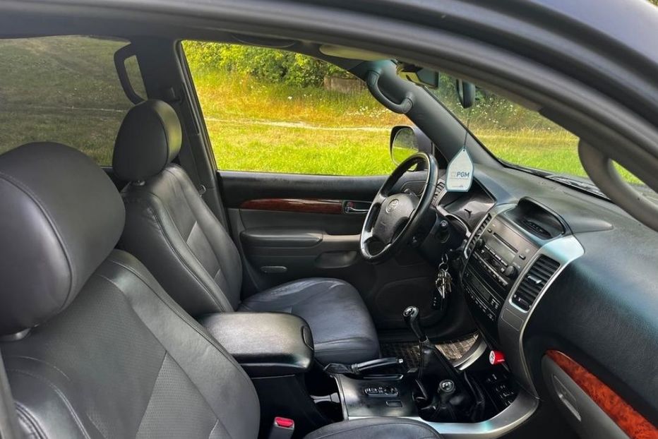 Продам Toyota Land Cruiser Prado 2006 года в г. Павлоград, Днепропетровская область