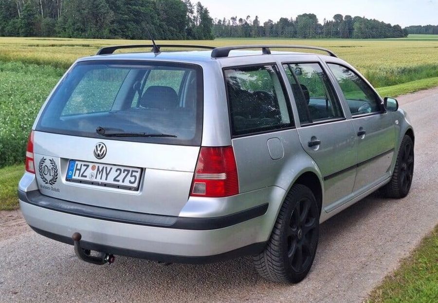 Продам Volkswagen Golf I 2001 года в г. Павлоград, Днепропетровская область