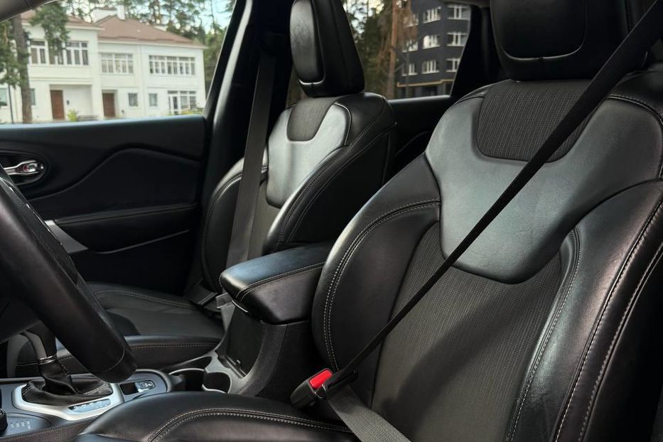 Продам Jeep Cherokee 2018 года в Сумах
