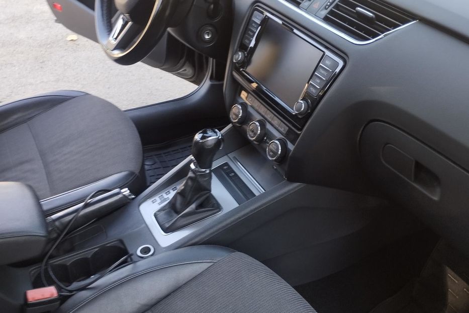 Продам Skoda Octavia A7 2014 года в Киеве