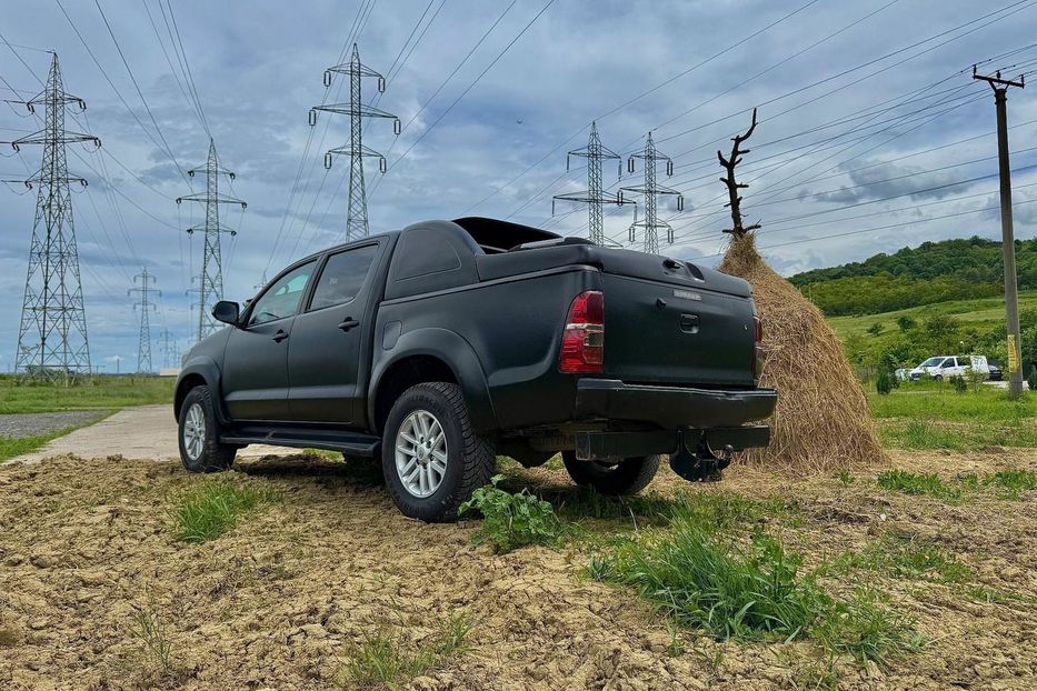 Продам Toyota Hilux +380965640706 для ЗСУ  2009 года в Киеве