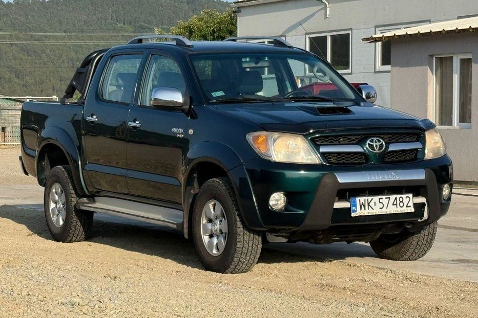 Продам Toyota Hilux 380965640706 2007 года в Харькове