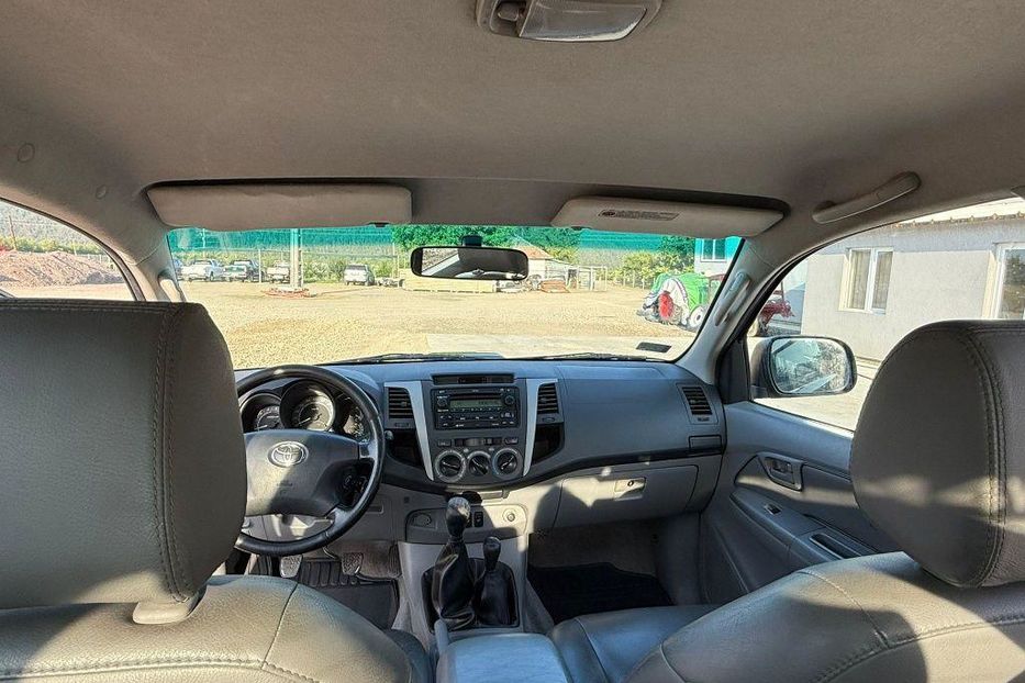 Продам Toyota Hilux 380965640706 2007 года в Харькове