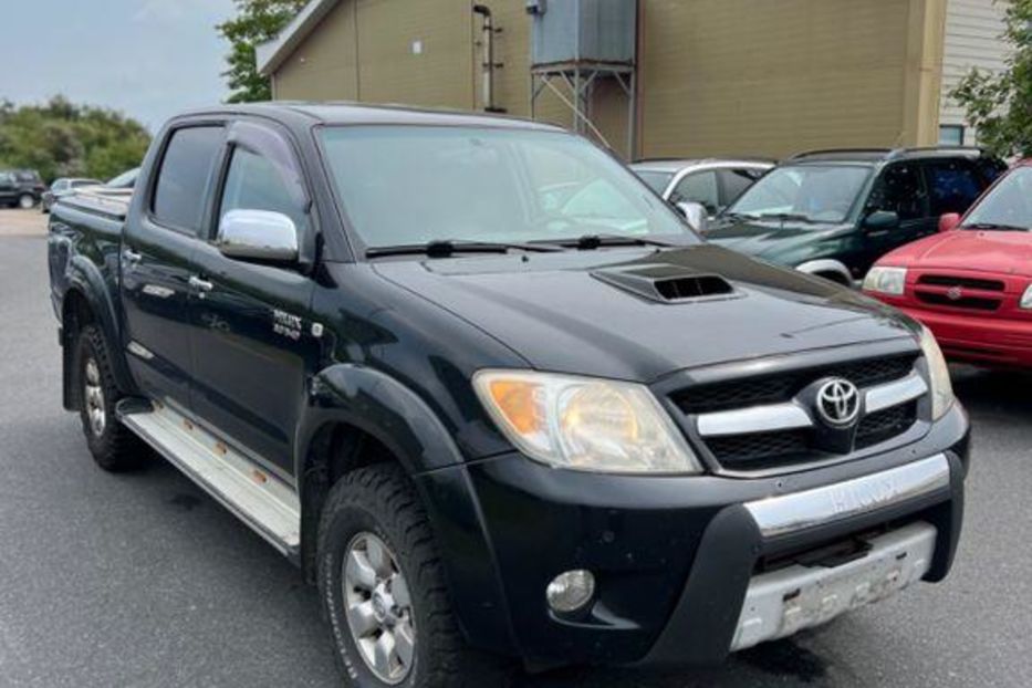 Продам Toyota Hilux 2008 года в Харькове