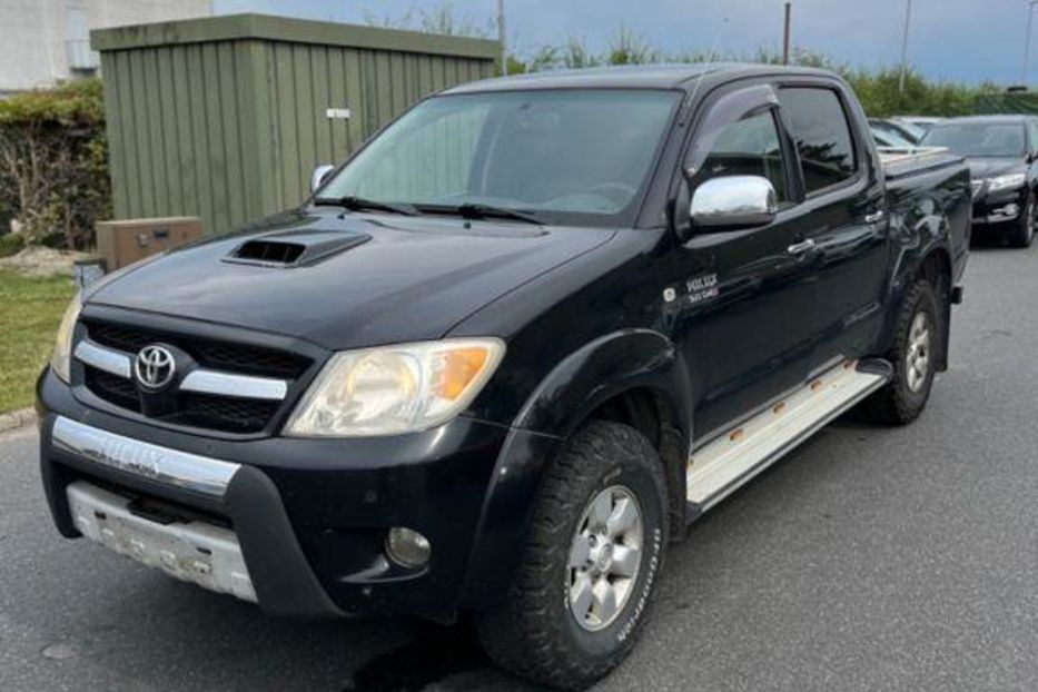 Продам Toyota Hilux 2008 года в Харькове