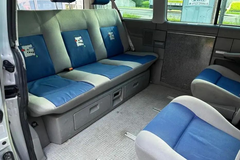 Продам Volkswagen T4 (Transporter) пасс. 380965640706 2002 года в Житомире