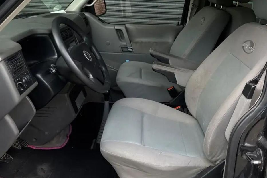 Продам Volkswagen T4 (Transporter) пасс. 2001 года в Житомире