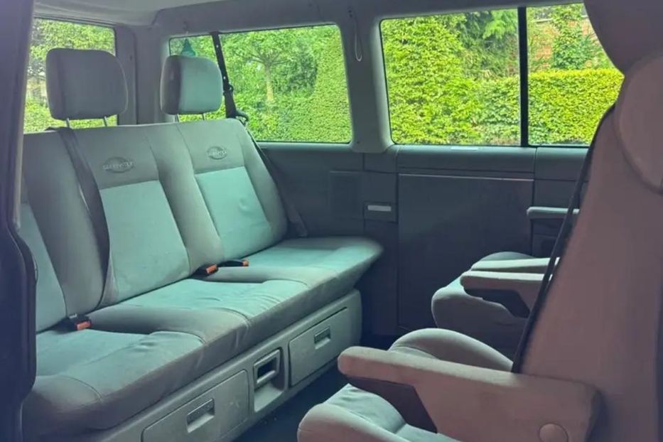 Продам Volkswagen T4 (Transporter) пасс. 2001 года в Житомире