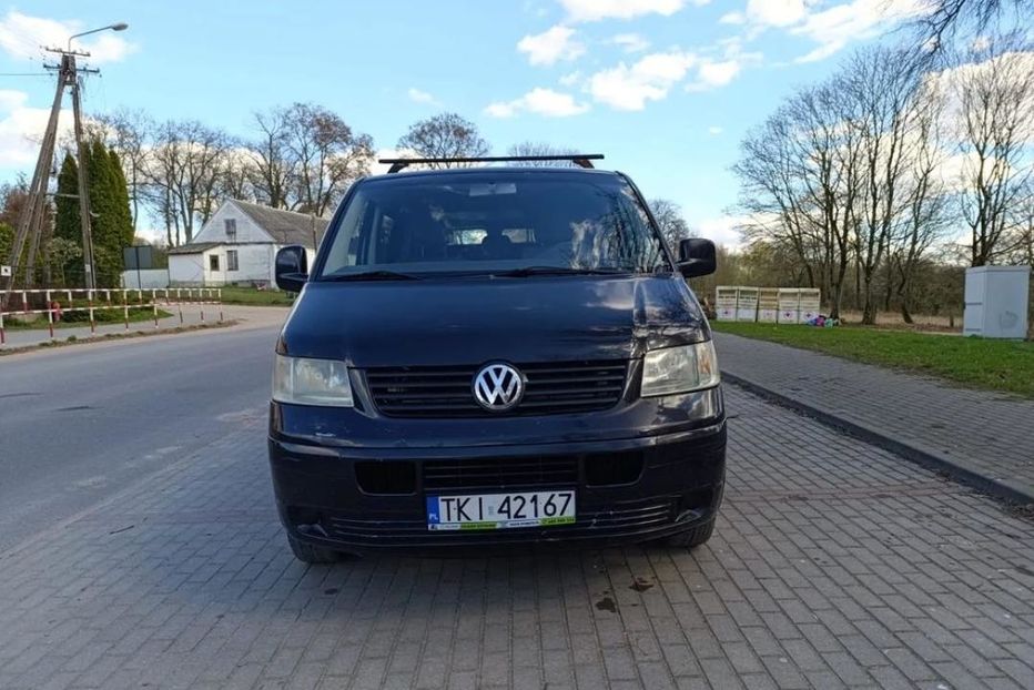 Продам Volkswagen T5 (Transporter) пасс. 2004 года в Сумах