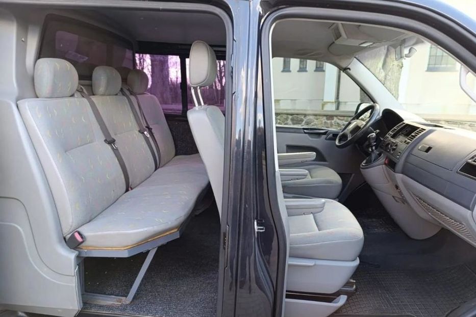 Продам Volkswagen T5 (Transporter) пасс. 2004 года в Сумах