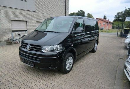 Продам Volkswagen T5 (Transporter) пасс. 2010 года в Харькове