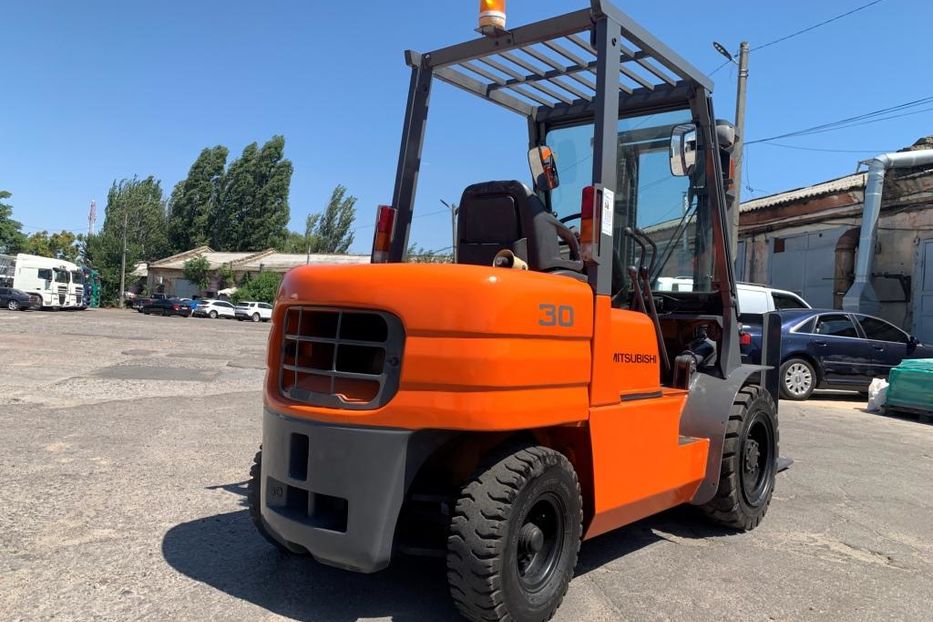Продам Mitsubishi FG погрузчик на 3 тони 2000 года в Киеве