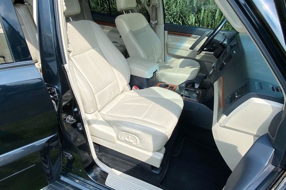 Продам Mitsubishi Pajero 2009 года в Полтаве