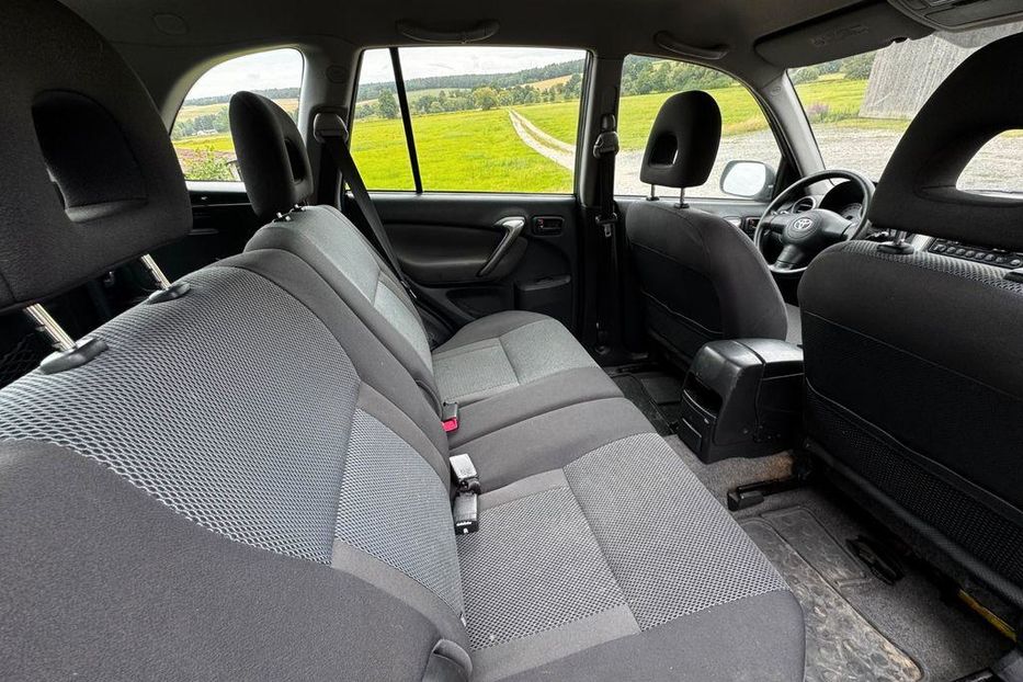 Продам Toyota Rav 4 2004 года в Сумах